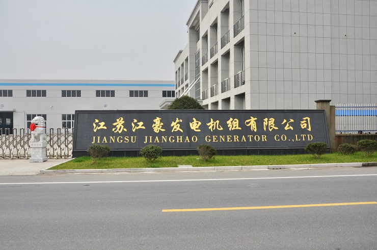 燃气发动机为什么要用专用CNG、LNG油？